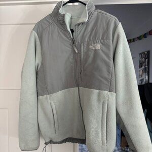 The North Face Women’s Fleece Jacket – Size Large – Gray / Light Sage Hybrid